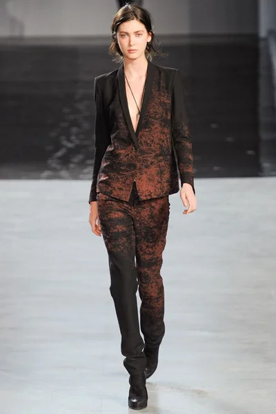 Look 21